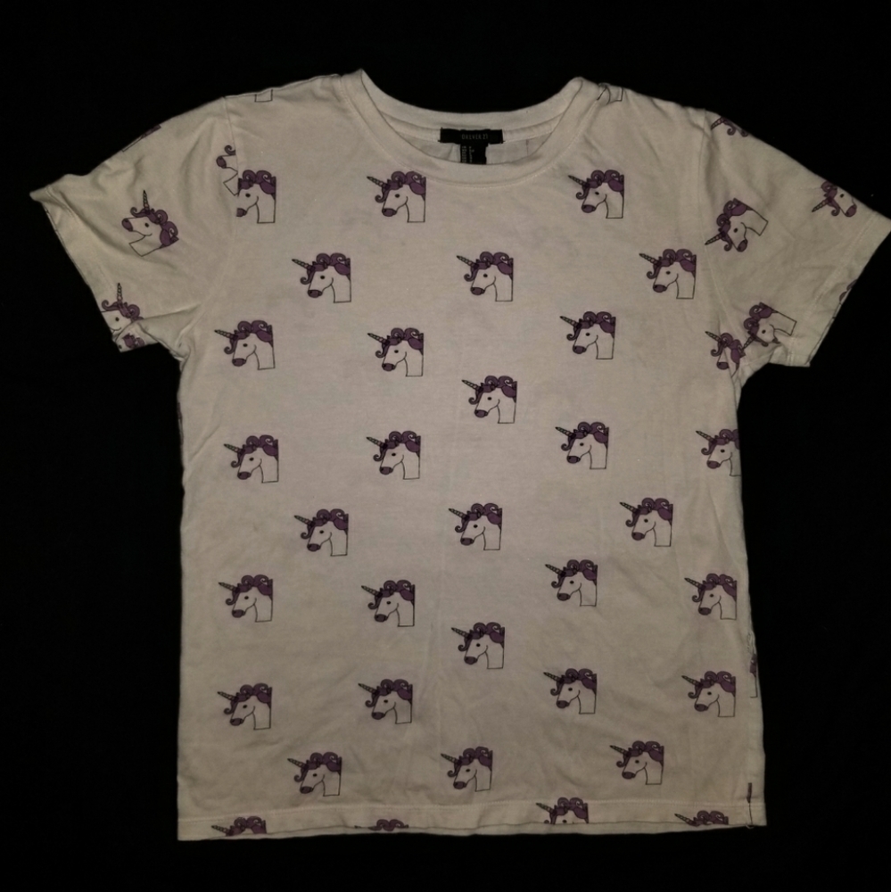 Forever 21 unicorn shirt